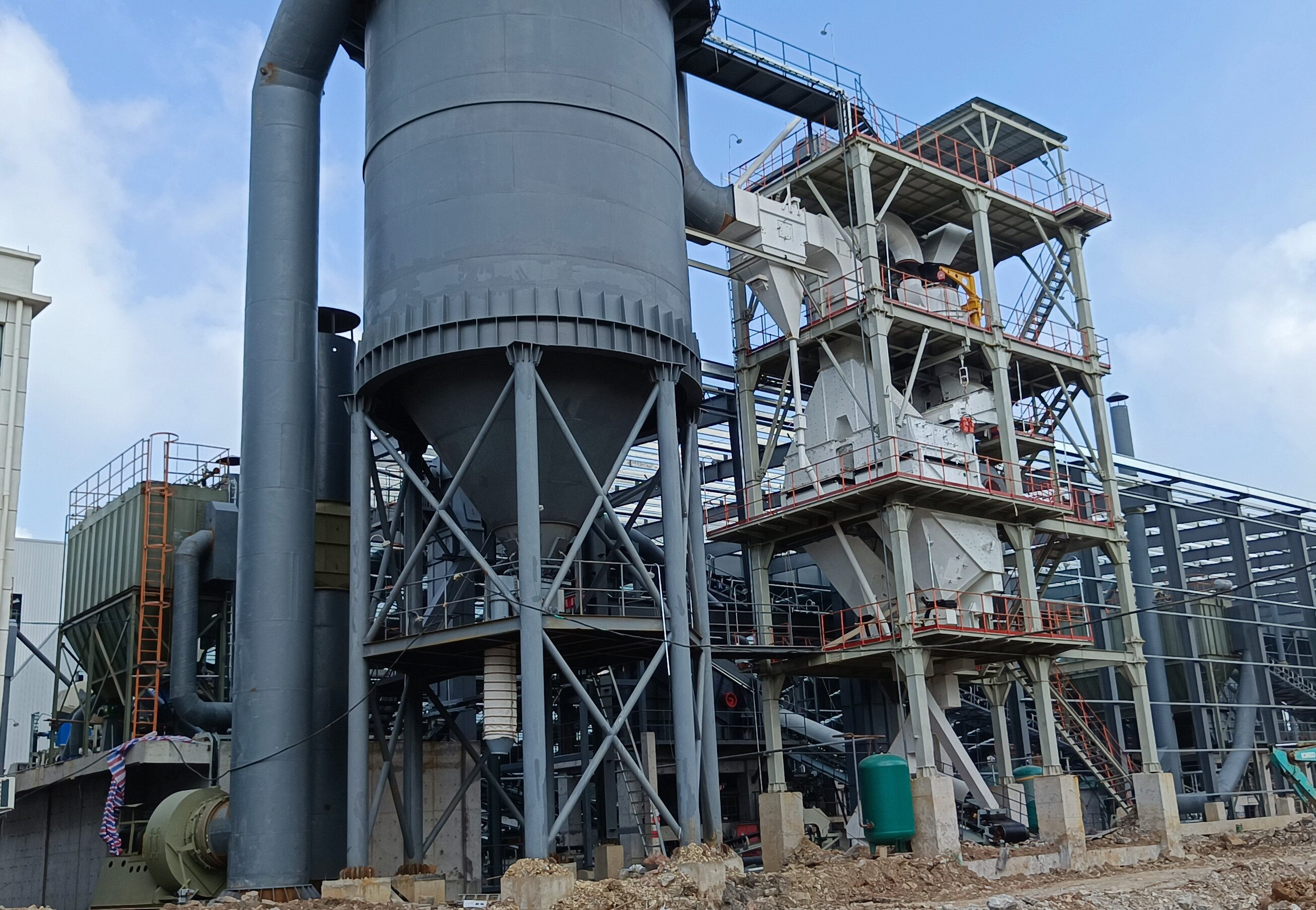 干法制砂樓成品砂品質(zhì)卓越，引領(lǐng)行業(yè)新潮流