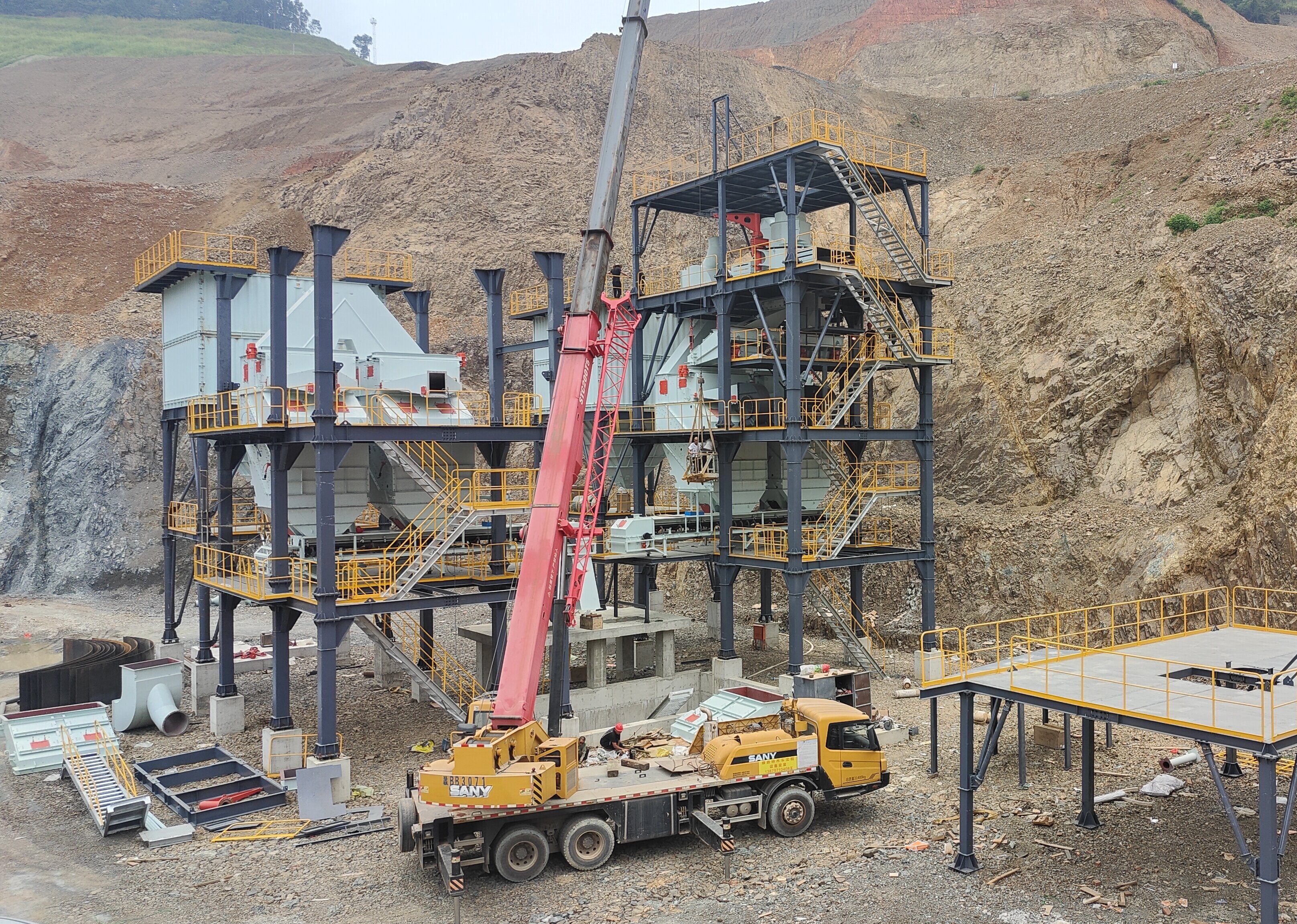 制砂樓 VS 水洗砂：全生命周期成本對(duì)比，誰才是砂石生產(chǎn)的 “性價(jià)比之王”？? ? ? ?