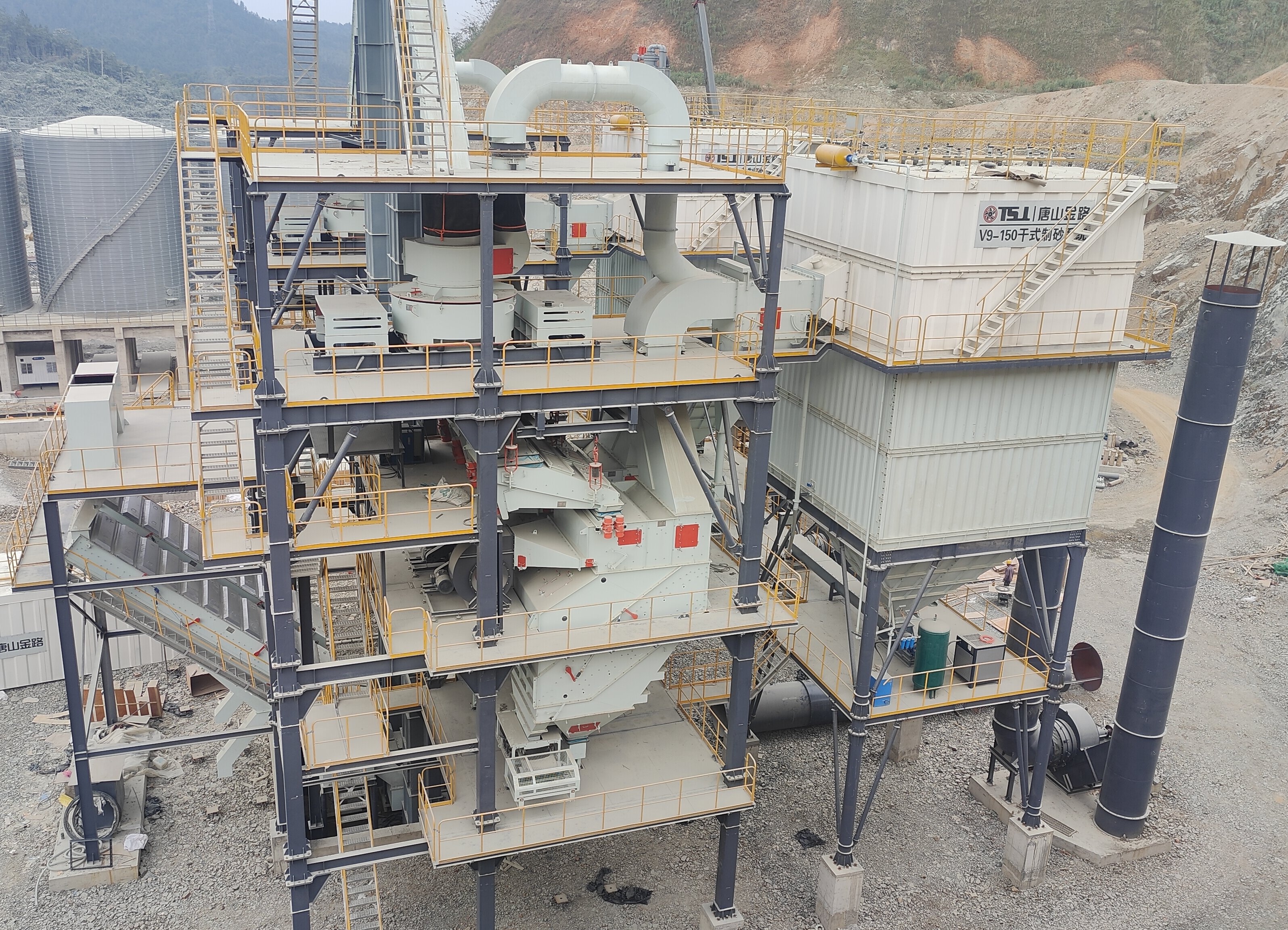 零下30度不停產(chǎn)！制砂樓憑什么打破冬季“停工魔咒”？